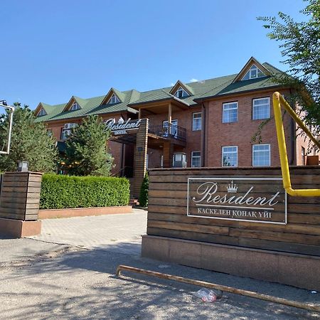 Resident Hotel Kaskelen ภายนอก รูปภาพ