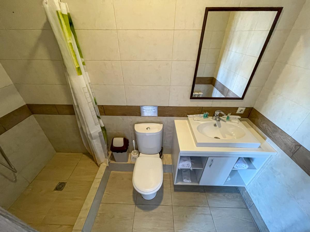 Resident Hotel Kaskelen ภายนอก รูปภาพ